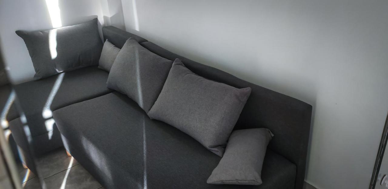 Loutraki Times Apartment Exterior photo